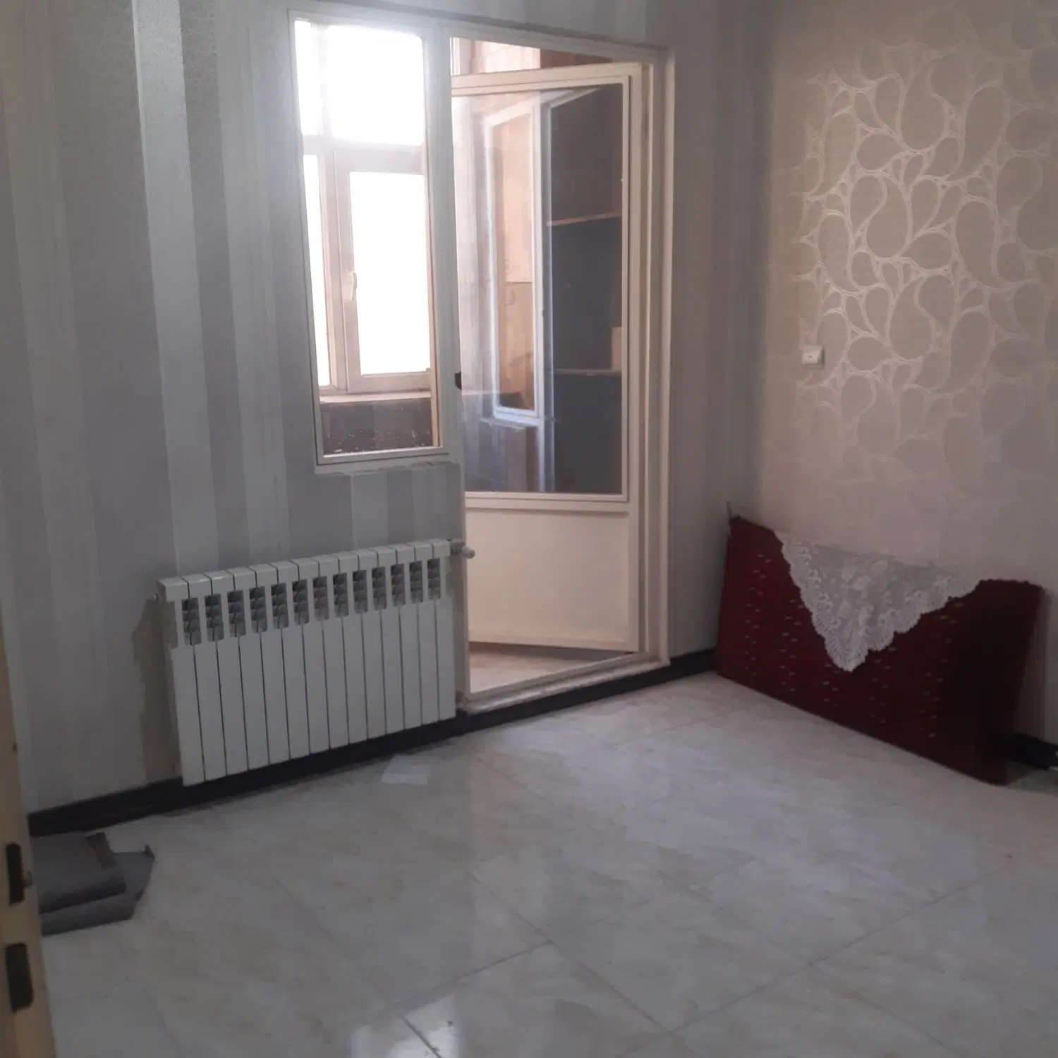 ۹۰متر دوخواب نزدیک مترو