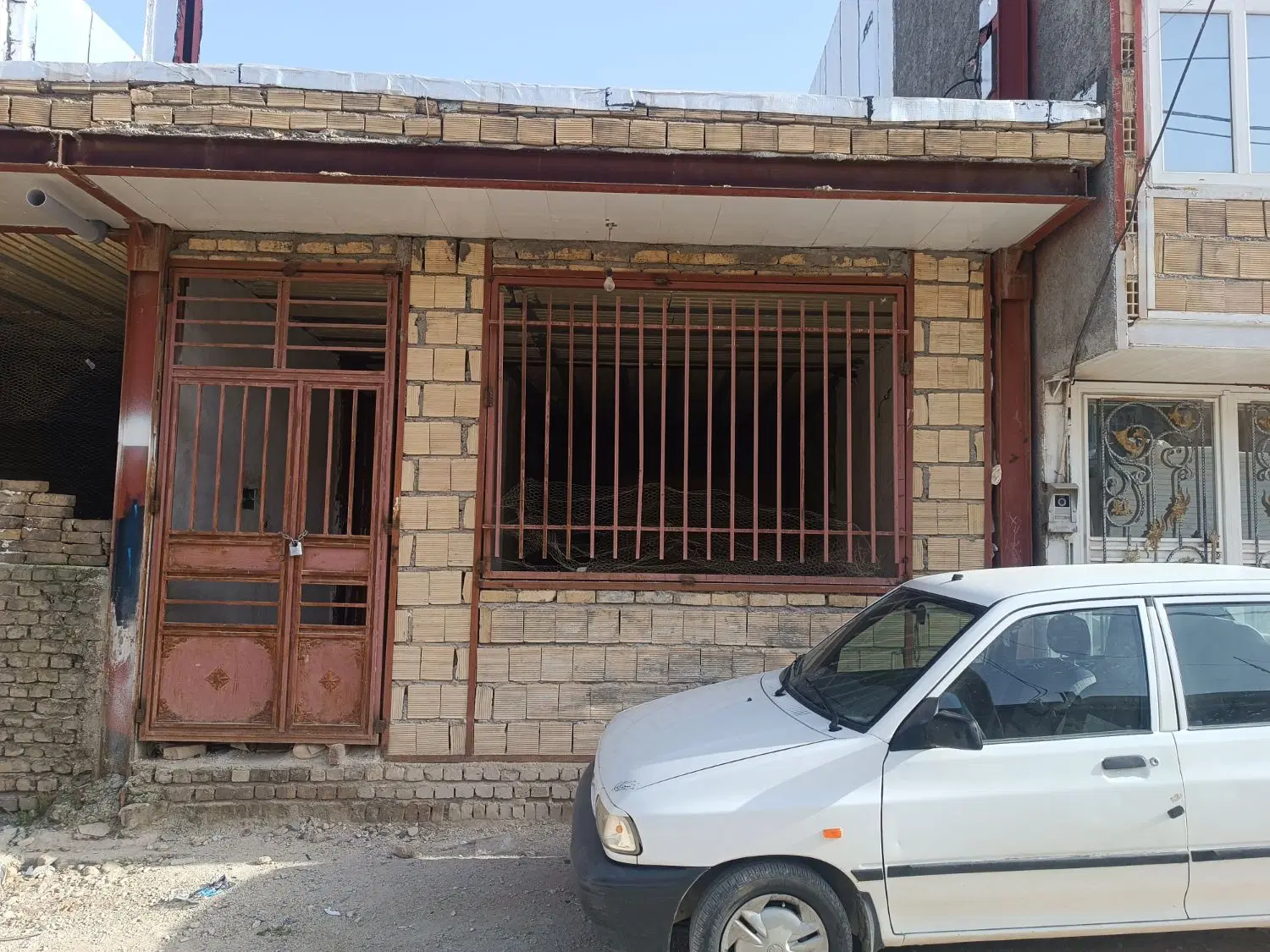 فروش خانه نیمه کاره در احمد آباد با بر 9