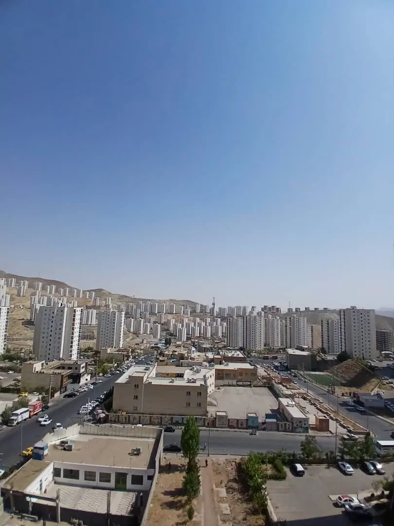 طبقه ۹ جنوبی فول تخلیه بدون بدهی قابل رهن تا ۶۵۰م