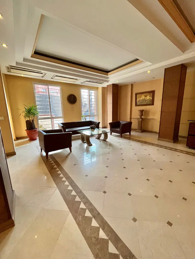 اپارتمان نیاوران