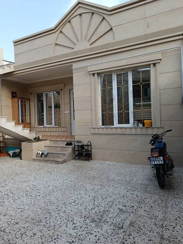خانه ویلایی سند دار مشاور حسن هلالیان