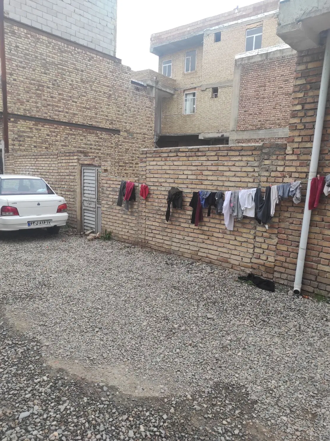 زمین روستای بالو