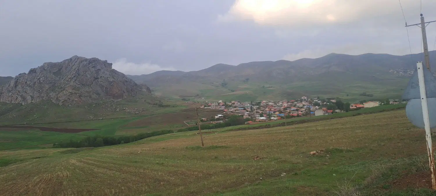فروش ۲۰۰ متر خانه ویلایی