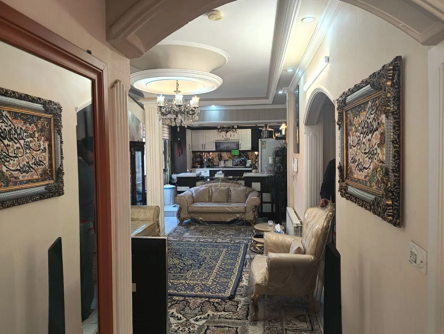 اکازیون آپارتمان در لادن