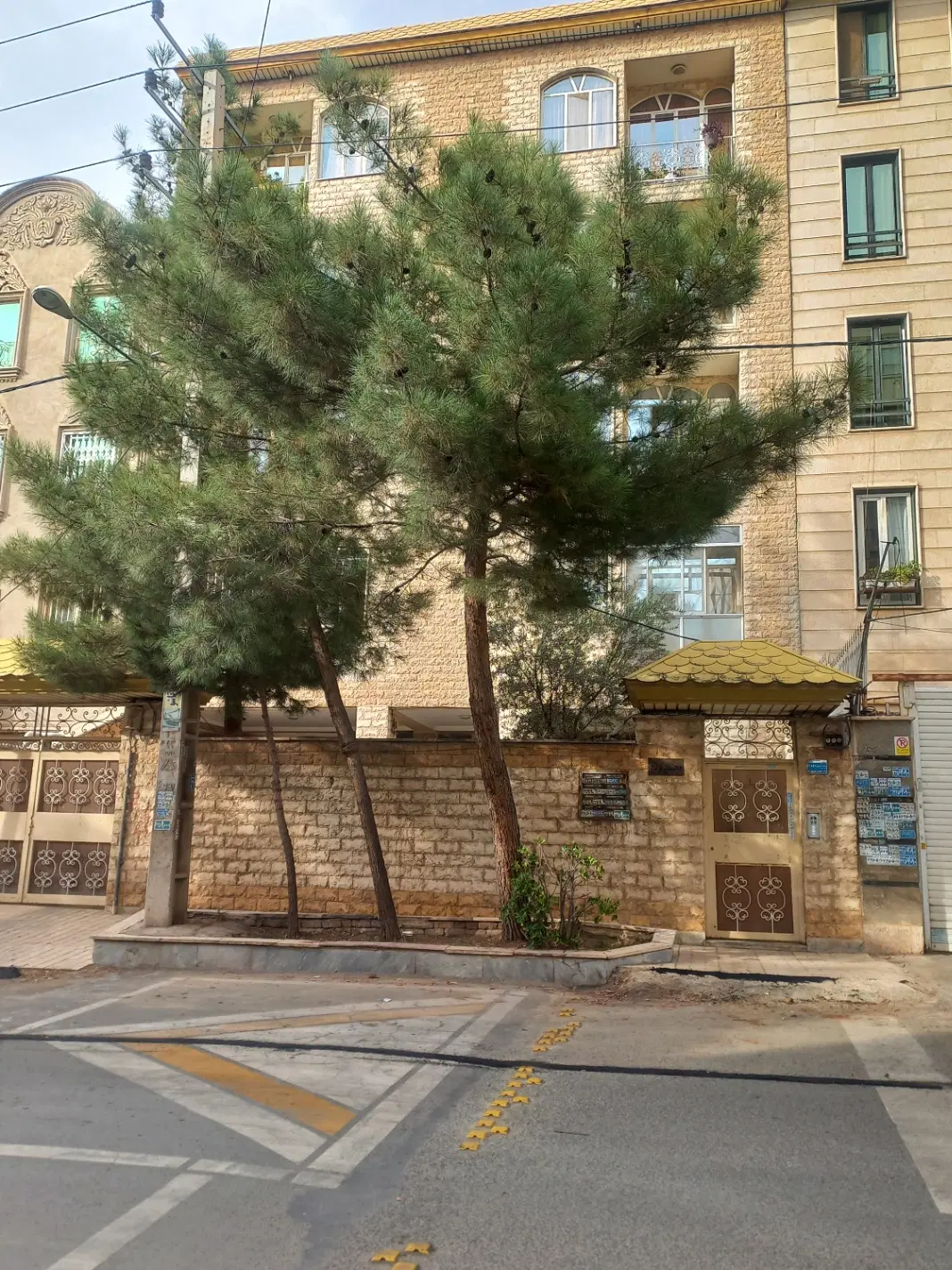 عظیمیه بر خیابان گلستان ۱۲ دوبر نور (تهاتر+نقد)
