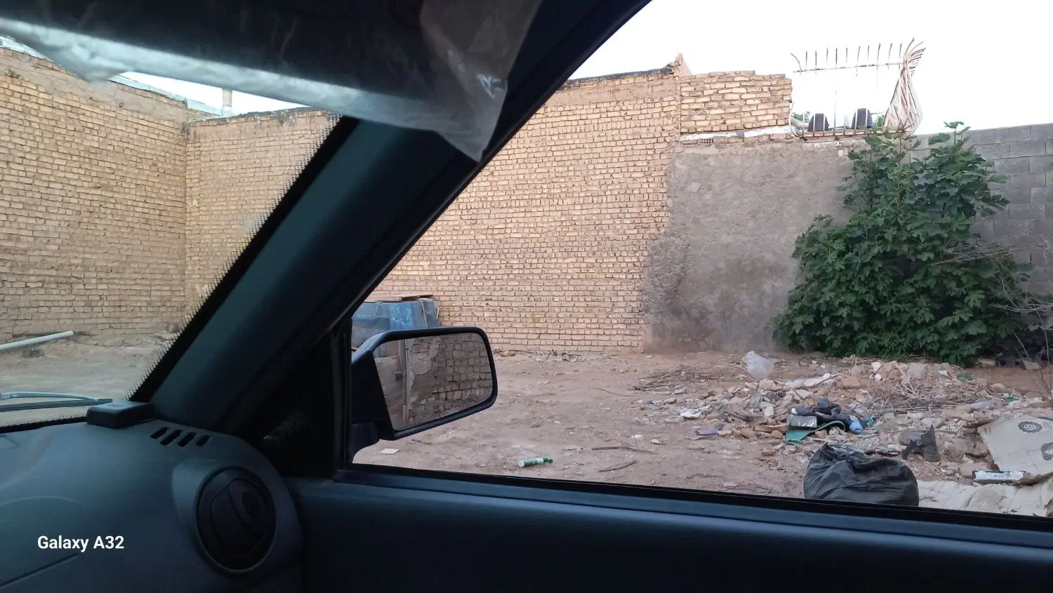 زمین مسکونی گرگاب شاهین شهر  خانه ویلایی