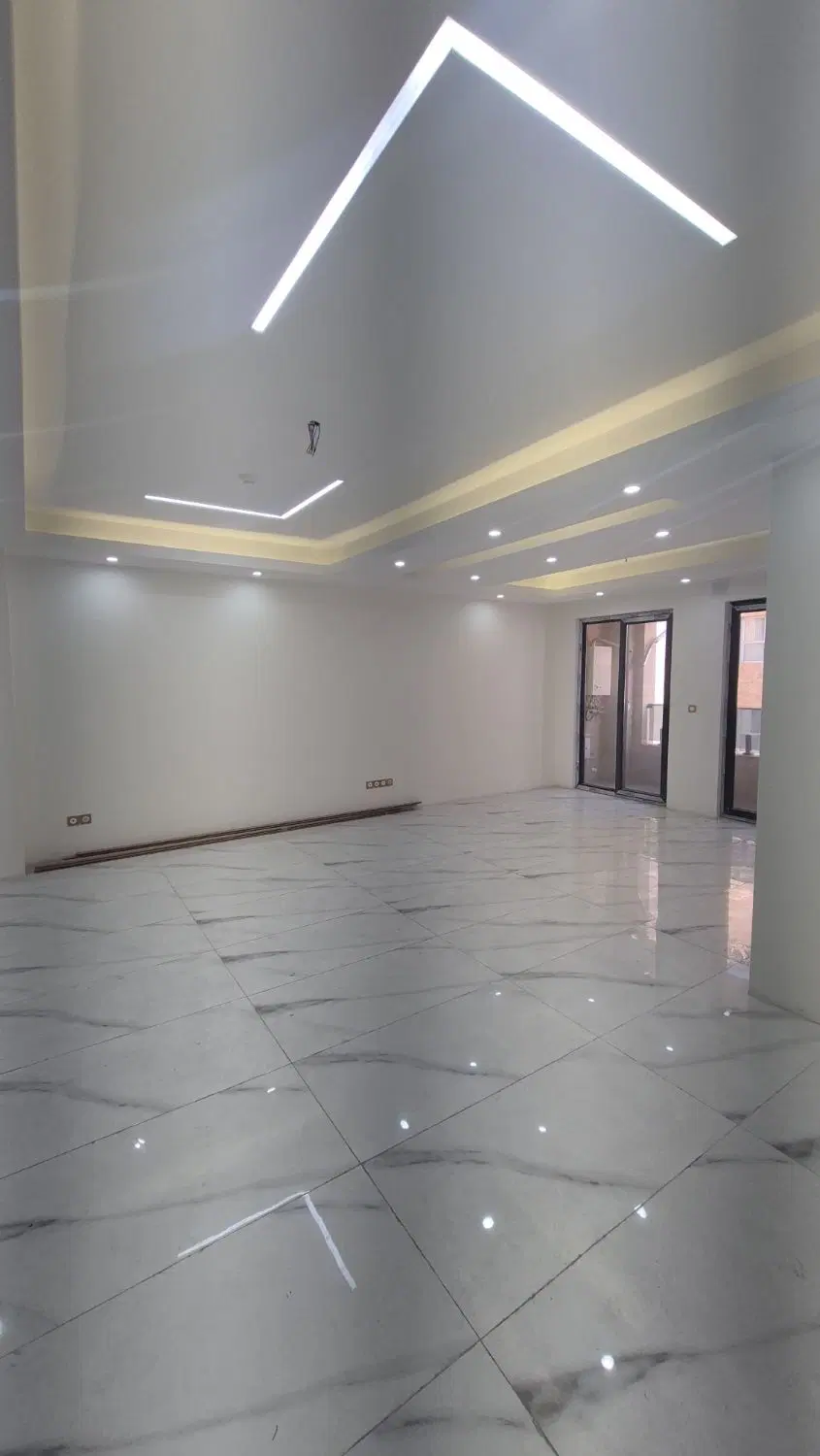 ۱۲۰متر * ۳خوابه *فول امکانات