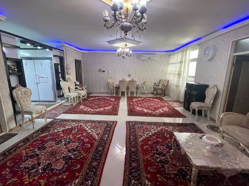 اپارتمان ۱۱۰ متر حیدراباد پاسداران