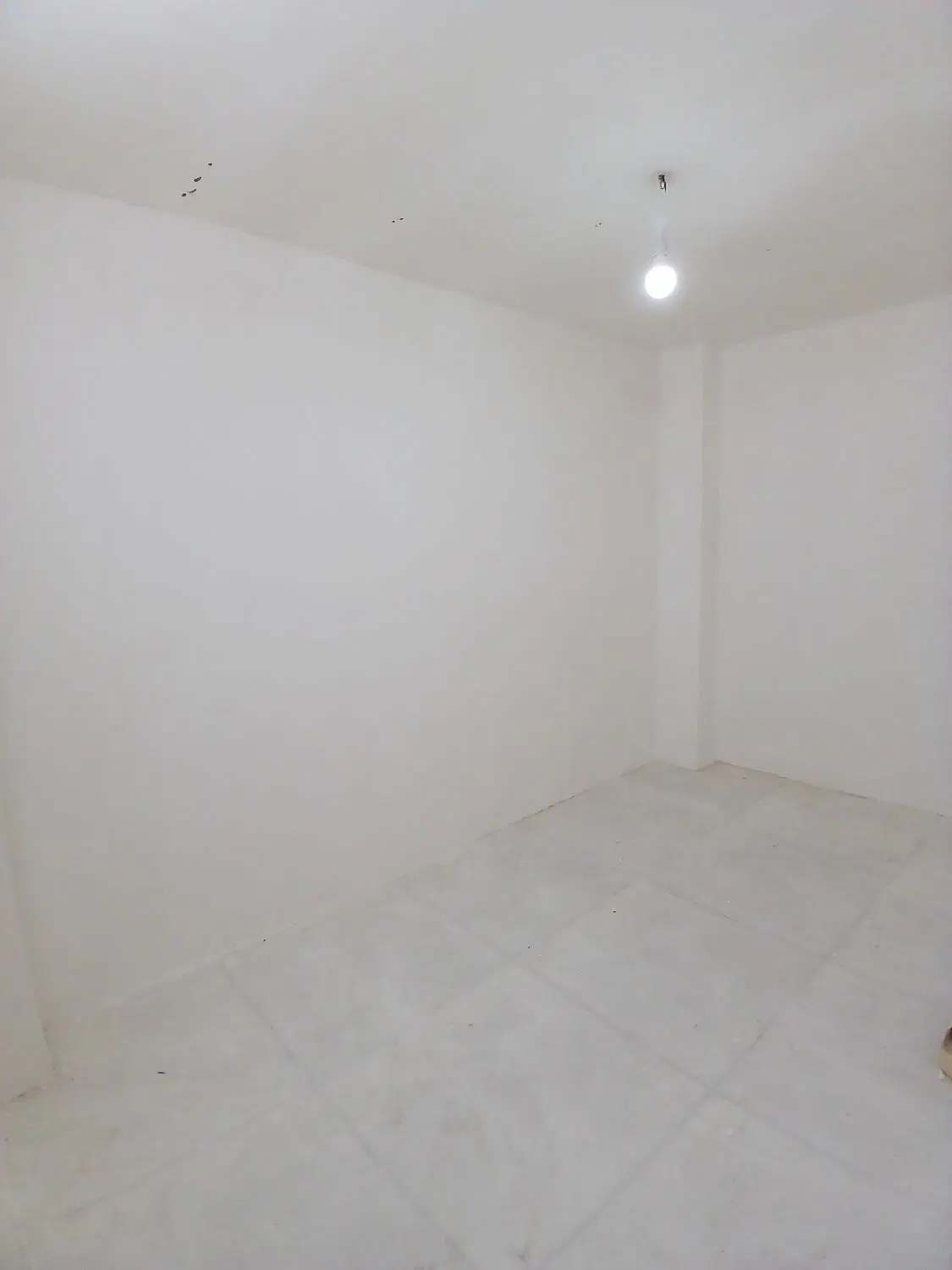 120 متری 3 خواب  نوساز ایثارگران