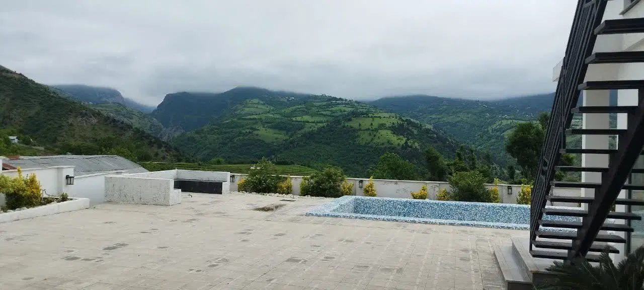 ویلا ب مساحت ۲۰۰۰ متر