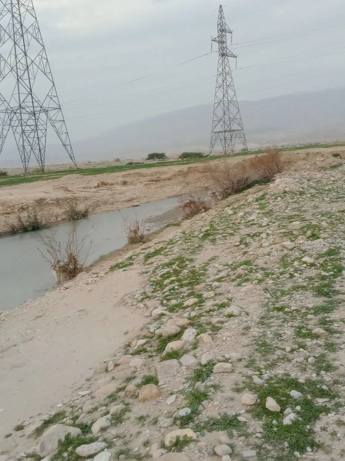 زمین پشت معاینه فنی