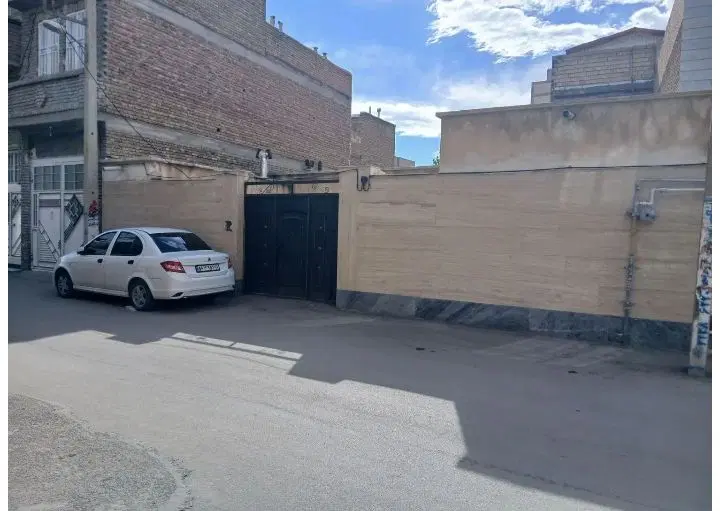 خونه کلنگی قدیمی