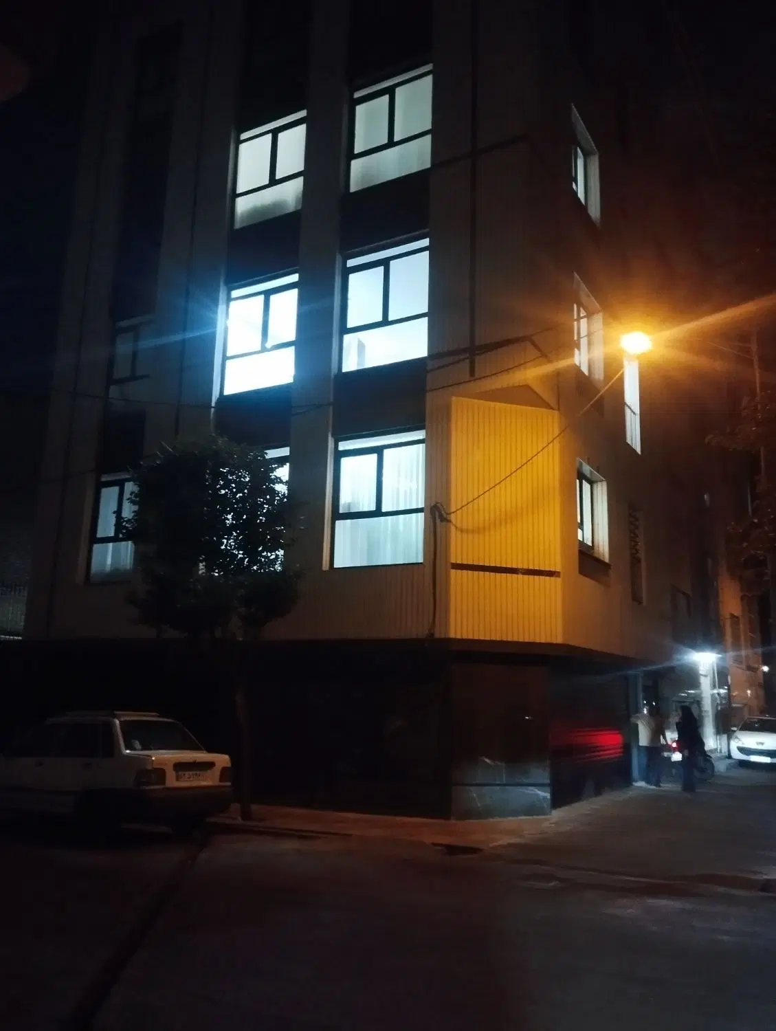 رهن کامل آپارتمان دو خوابه