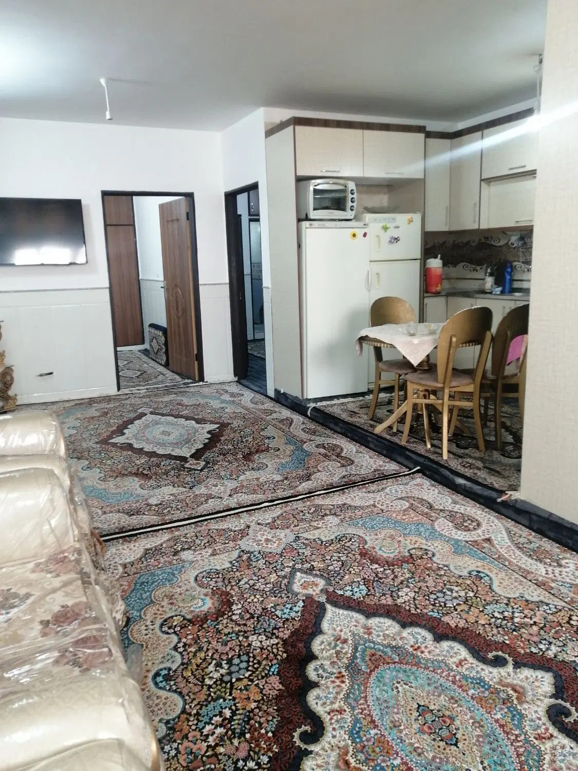 اجاره طبقه بالای همکف، ورودی مجزا