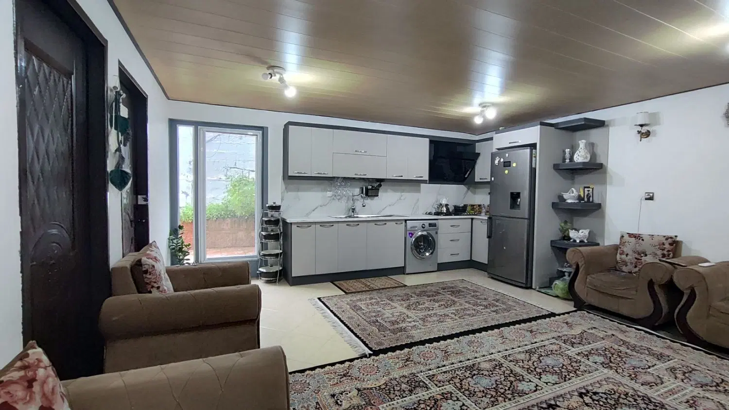 فروش خانه ویلایی جای دنج و ساکت