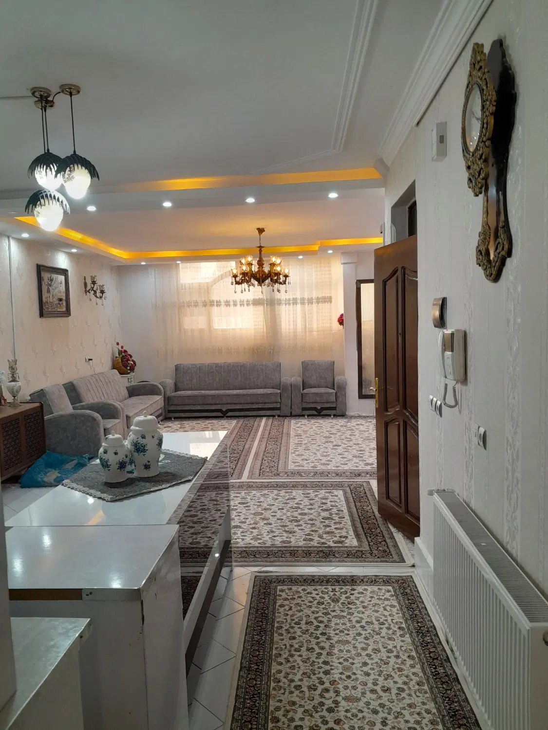 فروش آپارتمان دو خوابه شیک خیابان معلم