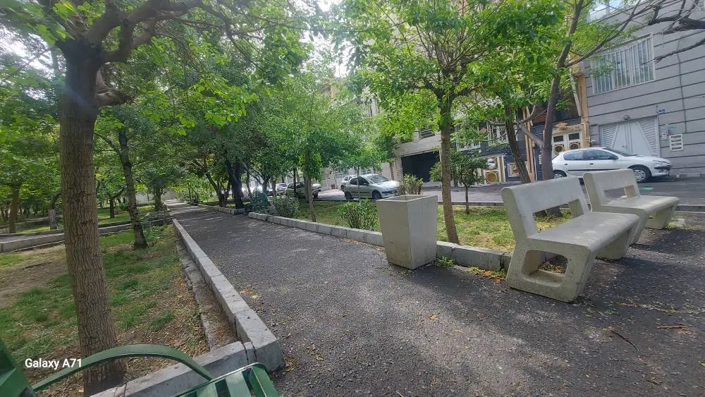 ۱۲۳ متر دوخوابه تکواحدی سند تک برگ رو به فضای سبز
