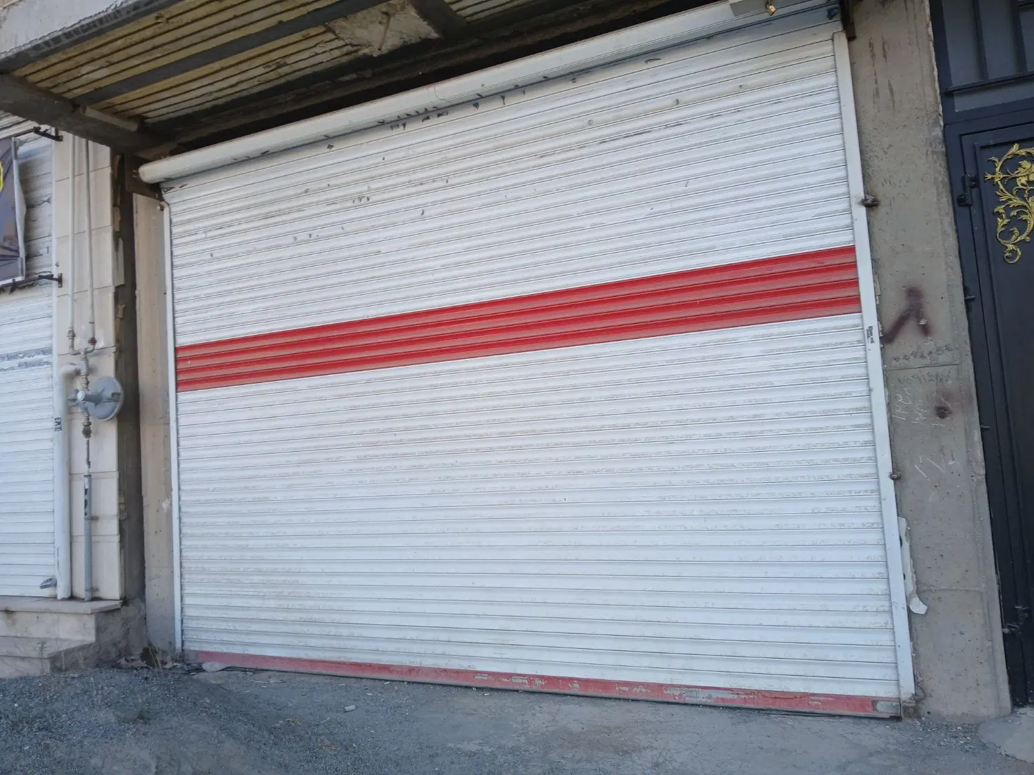 مغازه 50 متری