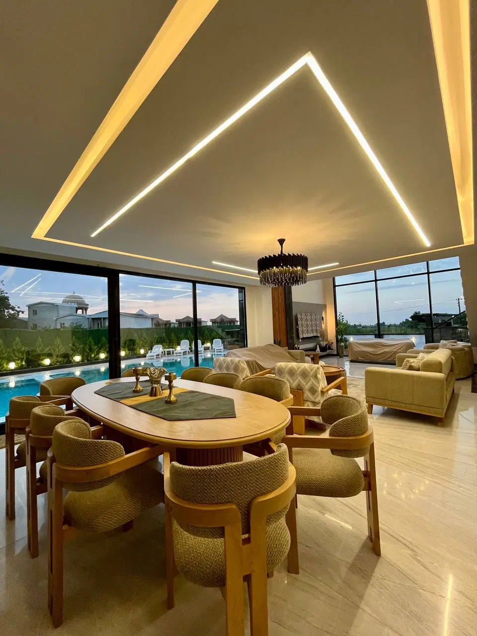 عمارت سوپر لاکچری 750 متری * با 15تا چک بخر ازم