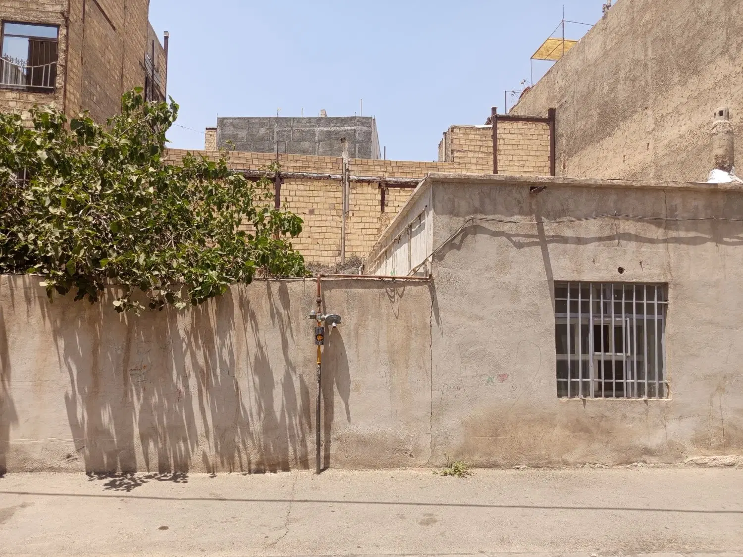 فروش ویلایی ۱۶۵ متری _ مشارکت ۷۵ متری_ قابل تجمیع