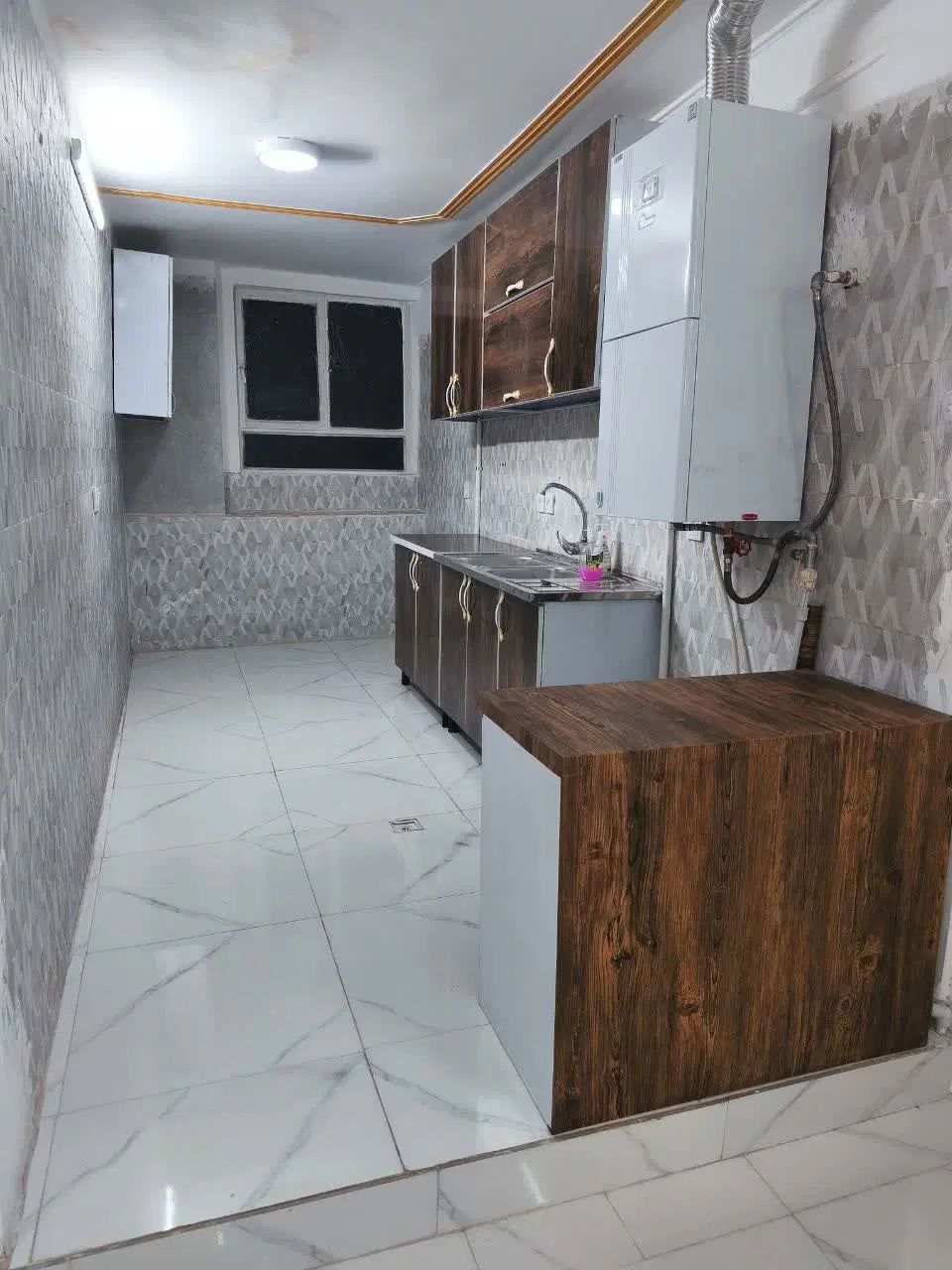 خانه 100متری مارکار