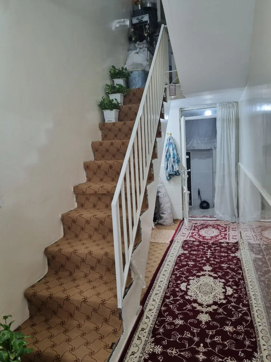 خانه ویلایی همکف خیابان صفا
