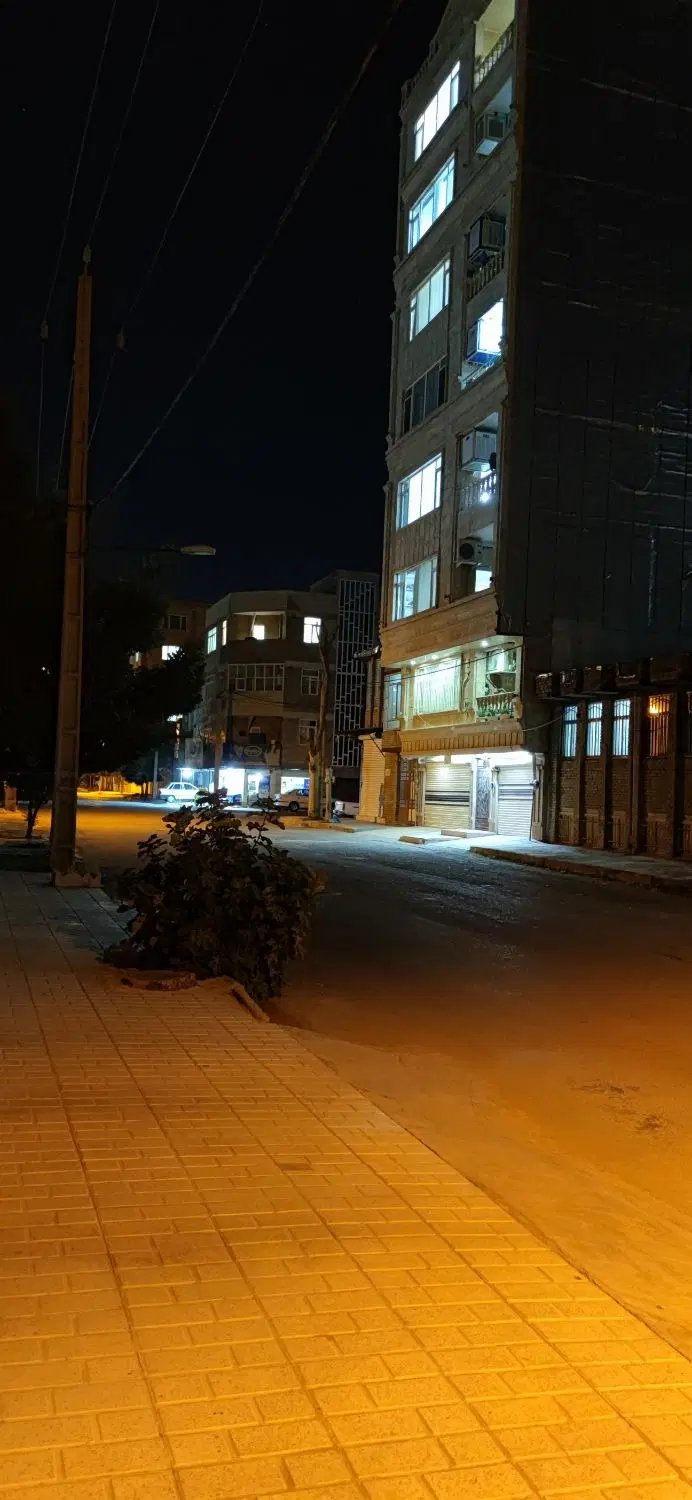 واحد ۱۰۷ متری تعاون