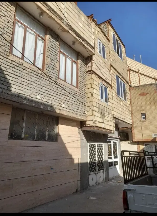 ۶۵متری دونبش