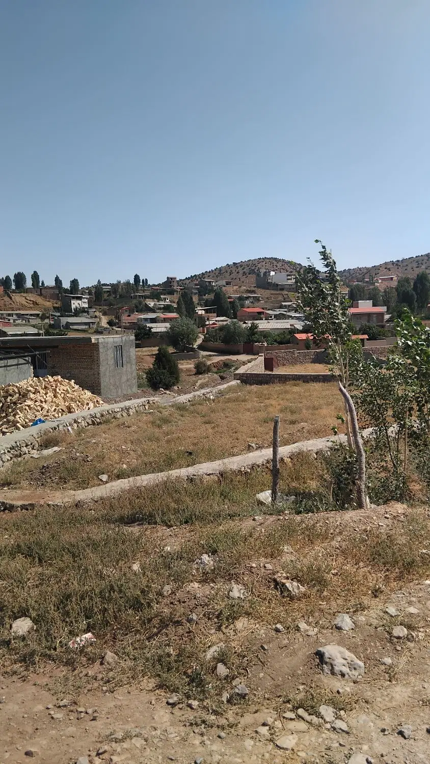 زمین ۱۰۰۰متری چهارباغ