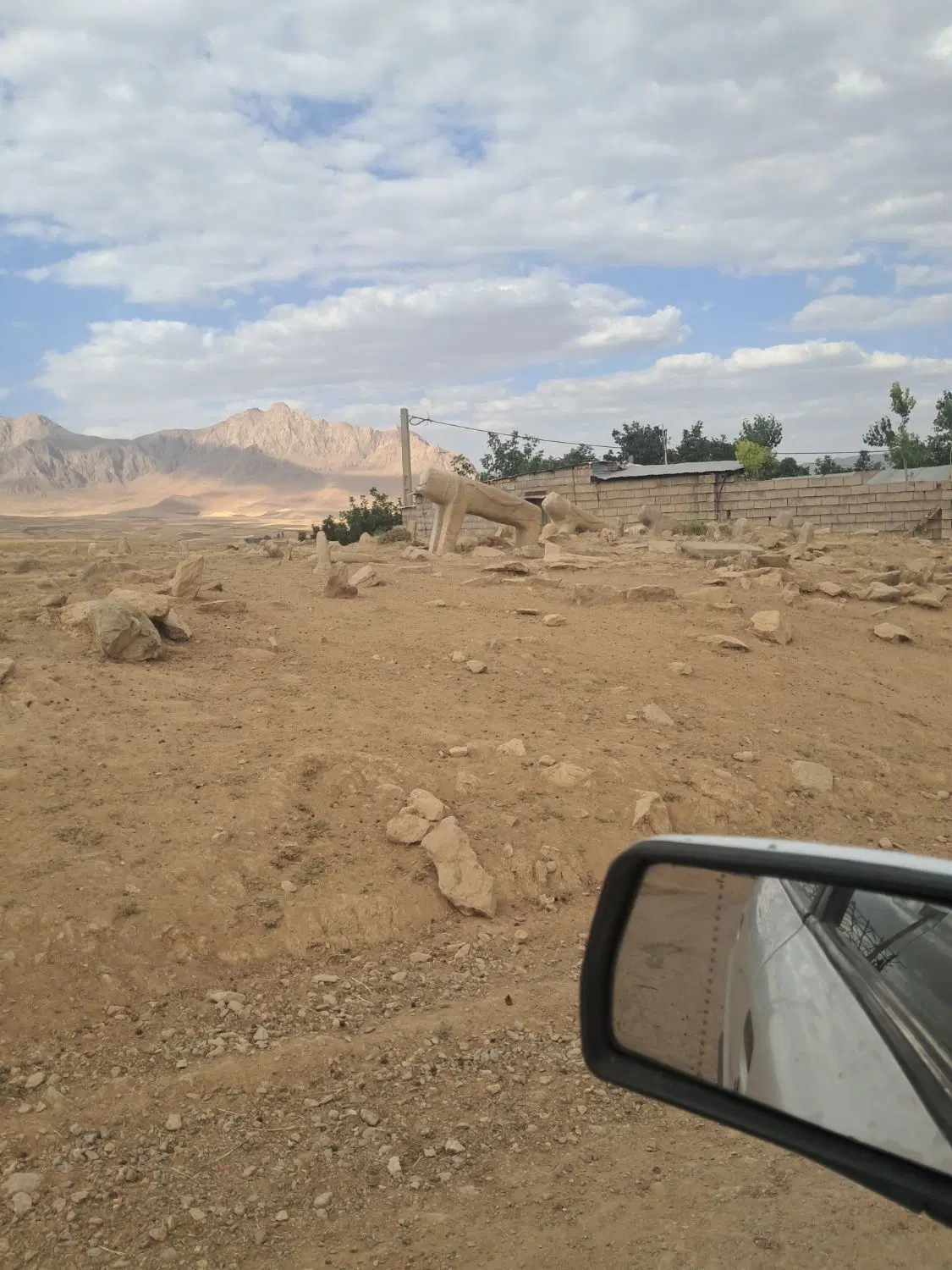 زمین مسکونی سنج