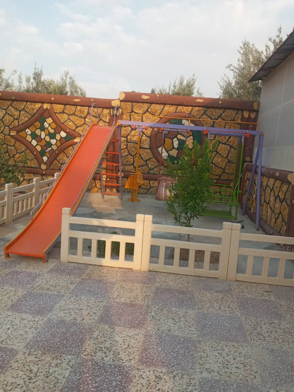 اجاره‌ باغ ویلا مبله