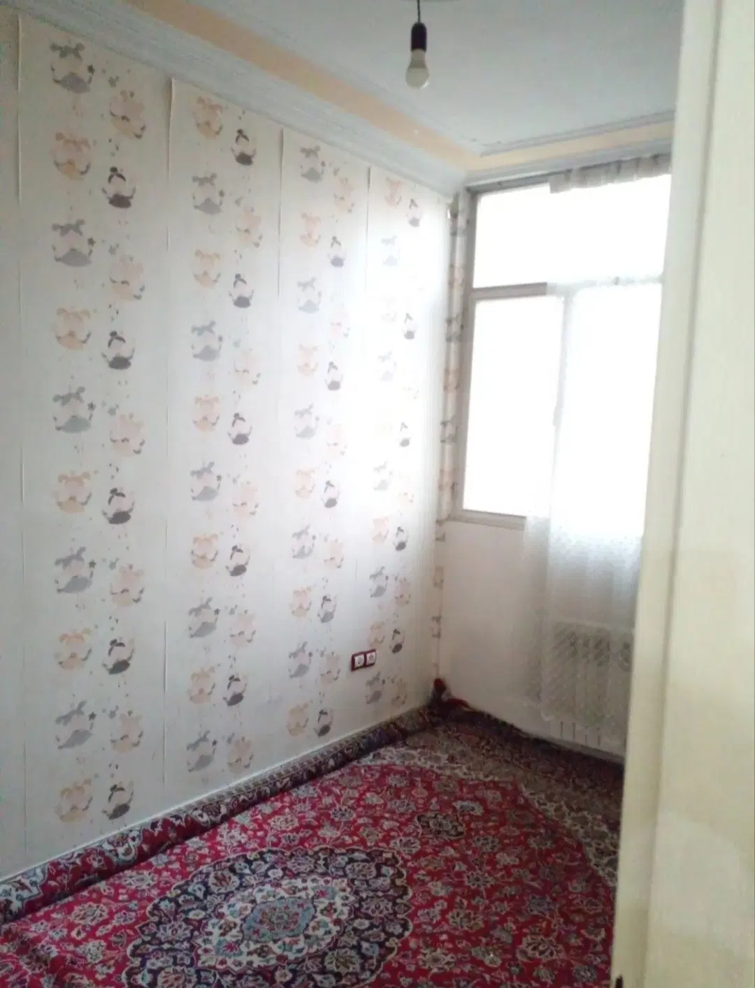 آپارتمان ۶۶ متر با پارکینگ و انباری