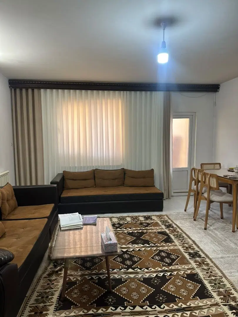 آپارتمان  دو خواب رنگین کمان