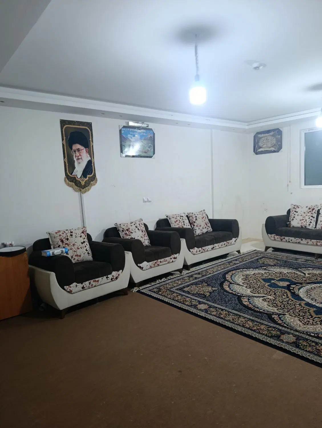 فروش‌واحد‌دوخوابه‌135متری‌درشهرک‌میان‌رود