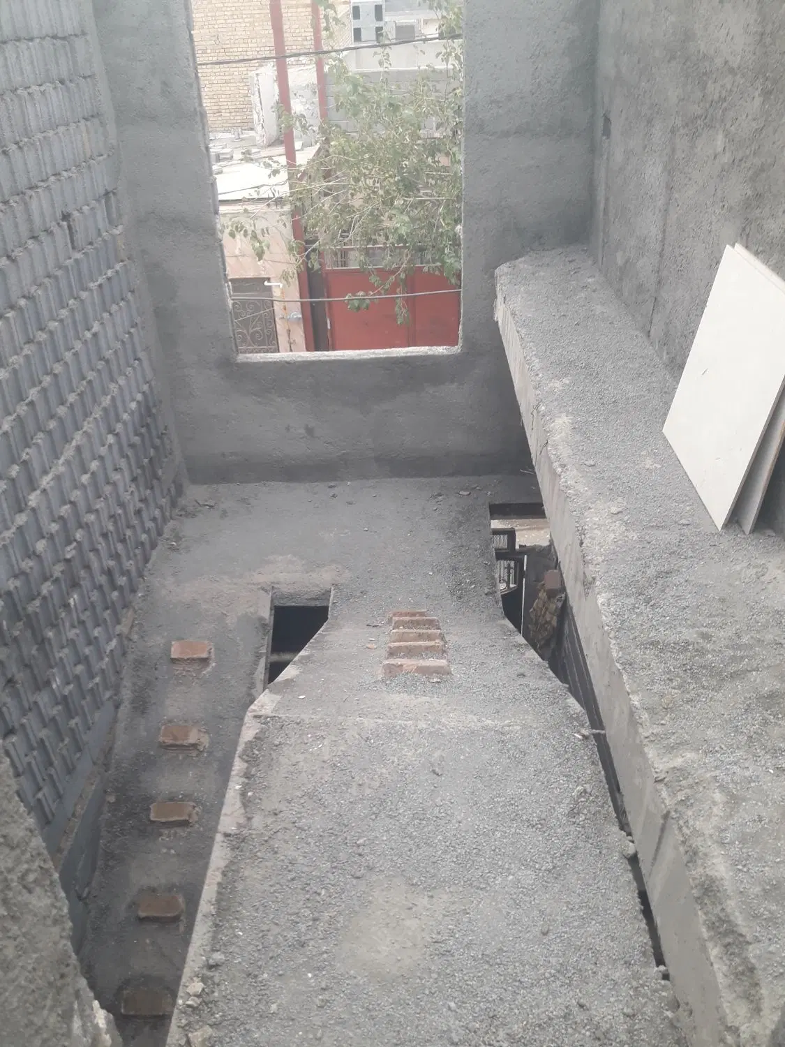 نیمه کاره 100متری ملکی اساوله