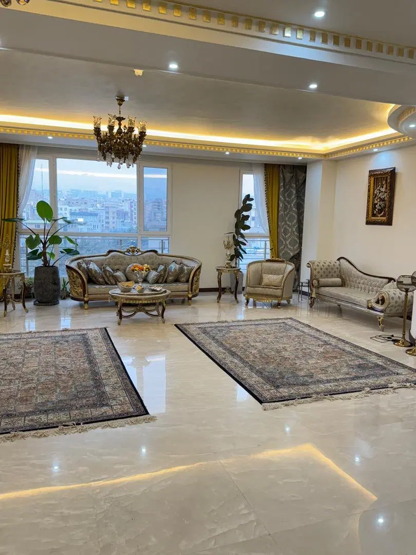 آپارتمان ۲۰۱متر نوساز (فلکه اول)