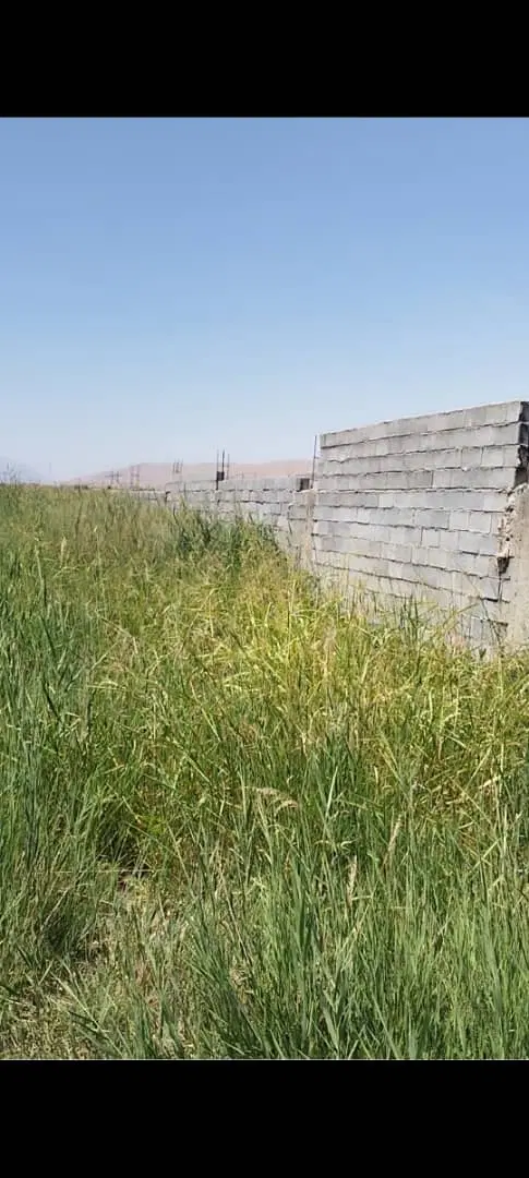 فروش زمین با حصار کشی و چاه آب