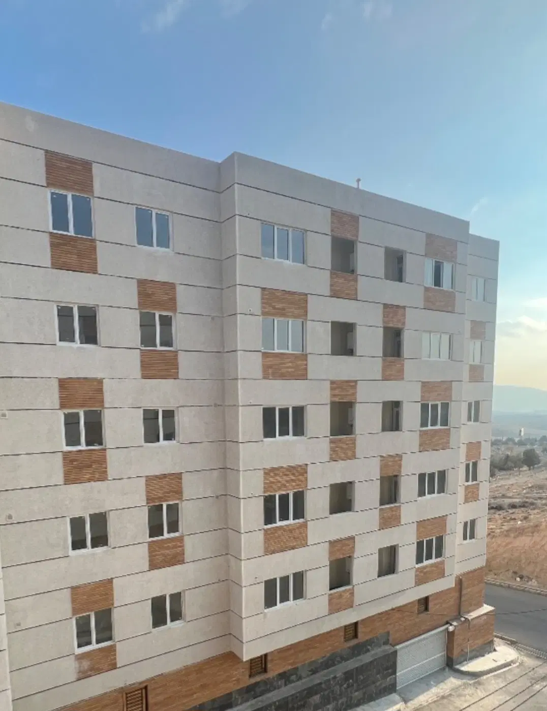 آپارتمان مسکن ملی مهک ۱