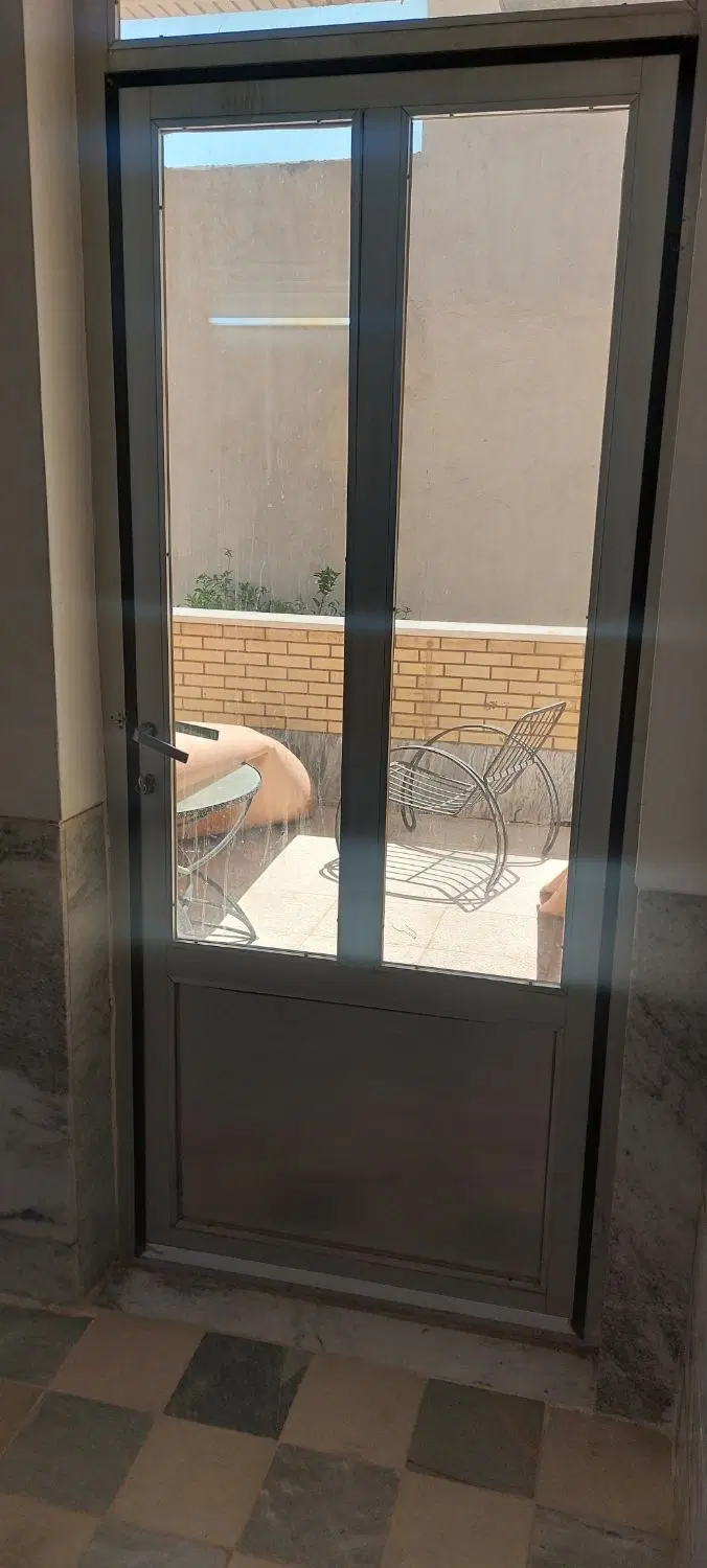 همخانه