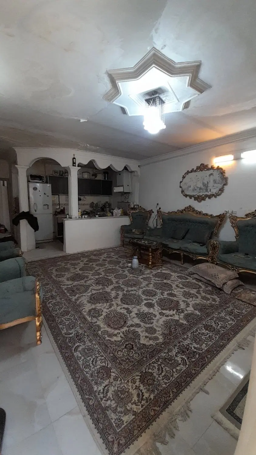 دو طبقه ۷۵ متری با حیاط