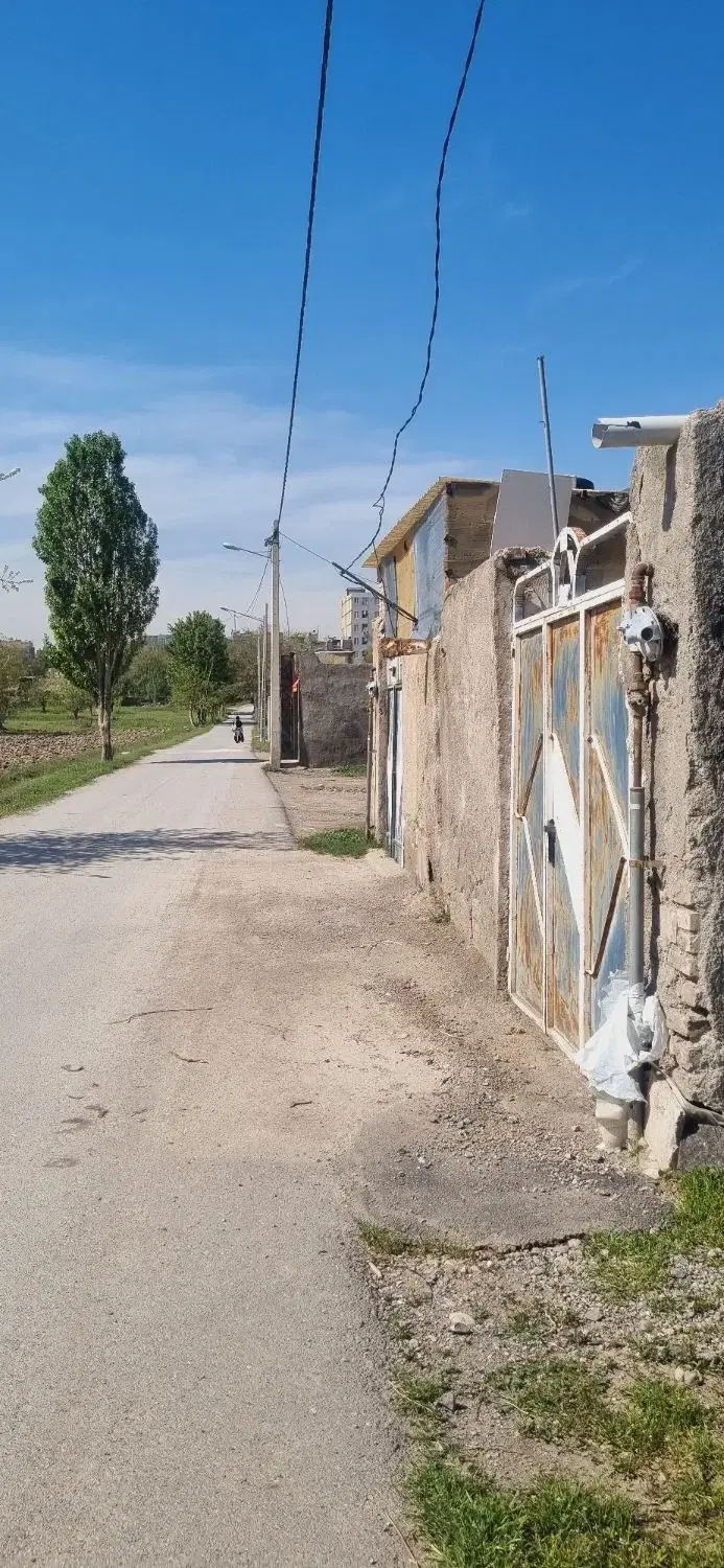 زمین ۱۰۰متری یوسف باری۸