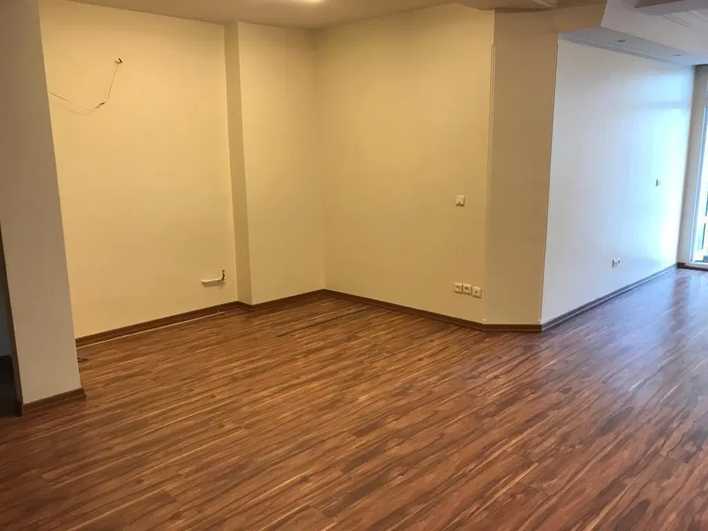۱۰۲ متر فرمانیه بر بلوار اندرزگو