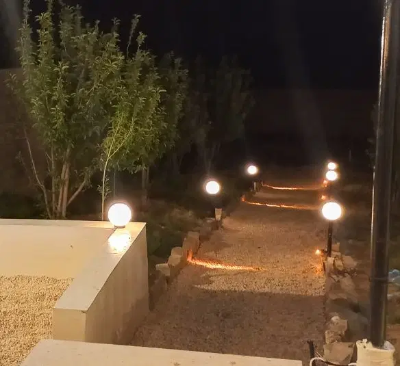 باغشهری واقع کهمره سرخی