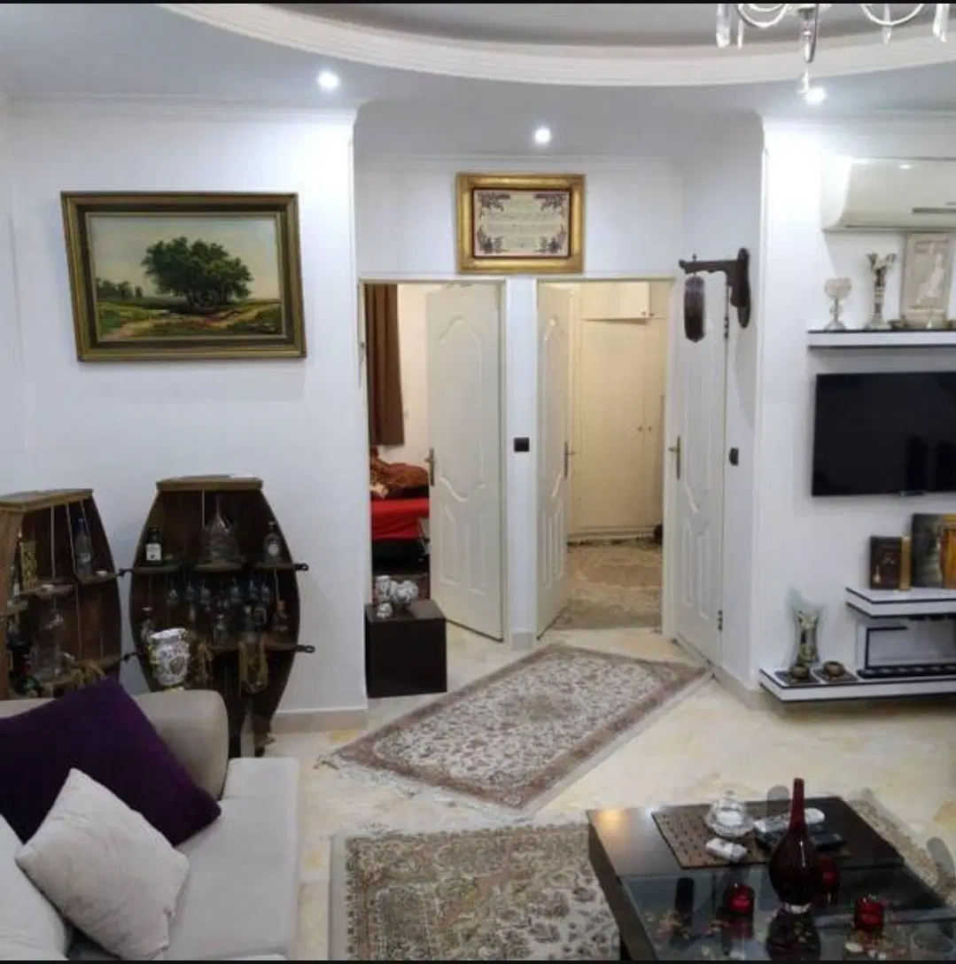 آپارتمان دوخوابه شیک و خوش نقشه