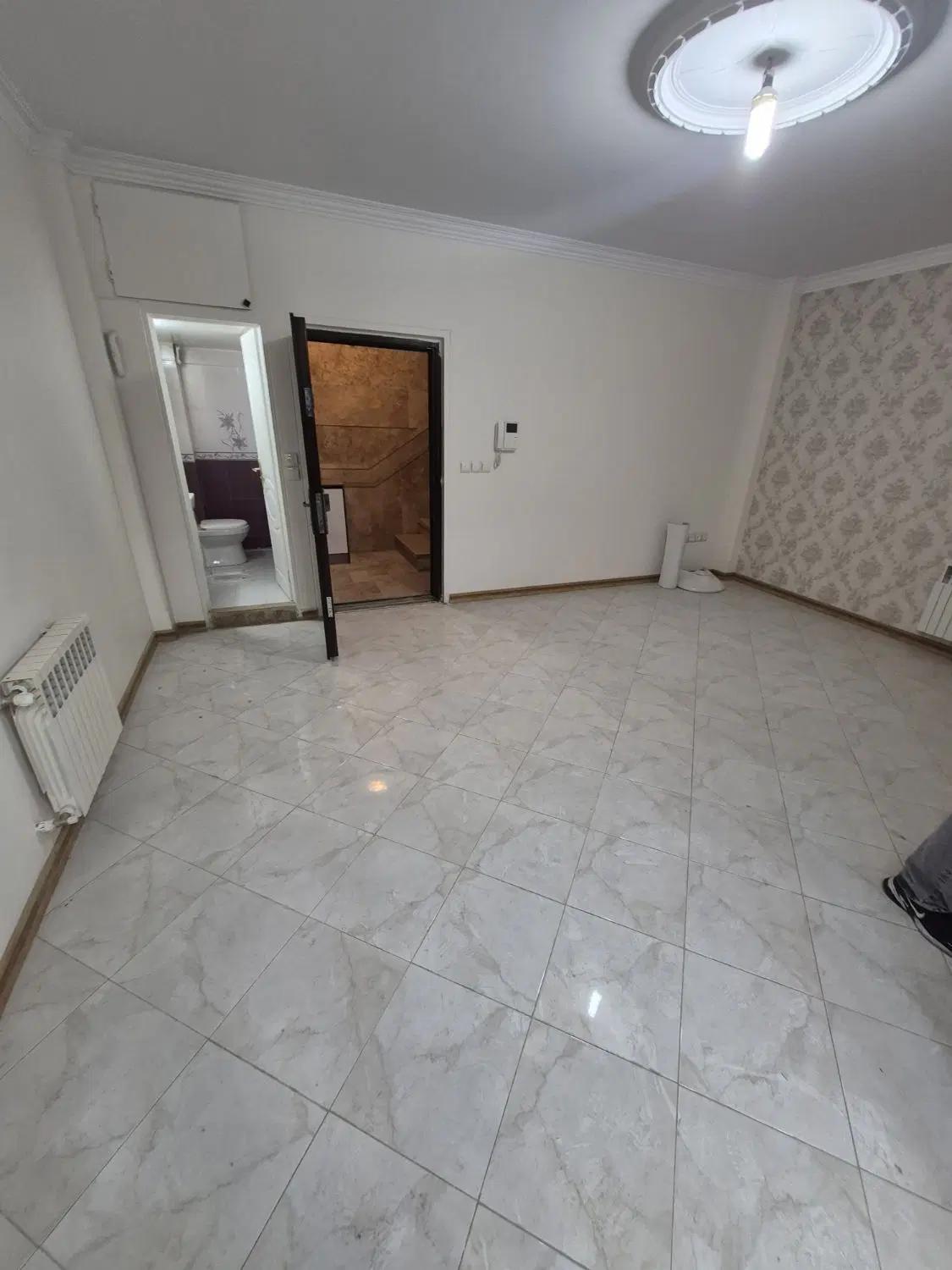 ۵۰مترتک واحدی _پارکینگ اصلی تراس_ نبرد شمالی