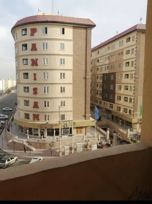فروش آپارتمان شهرک ابریشم نیارش ۳