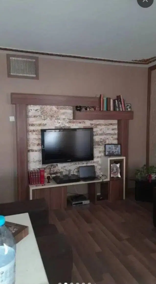 متراژ هفتادو چهار دوخوابه