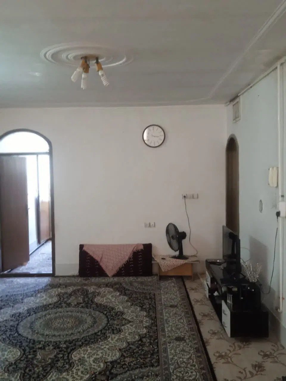۶۳ متری اپارتمان ۱۰۰م رهن اجاره ۶ میلیون .مفتح