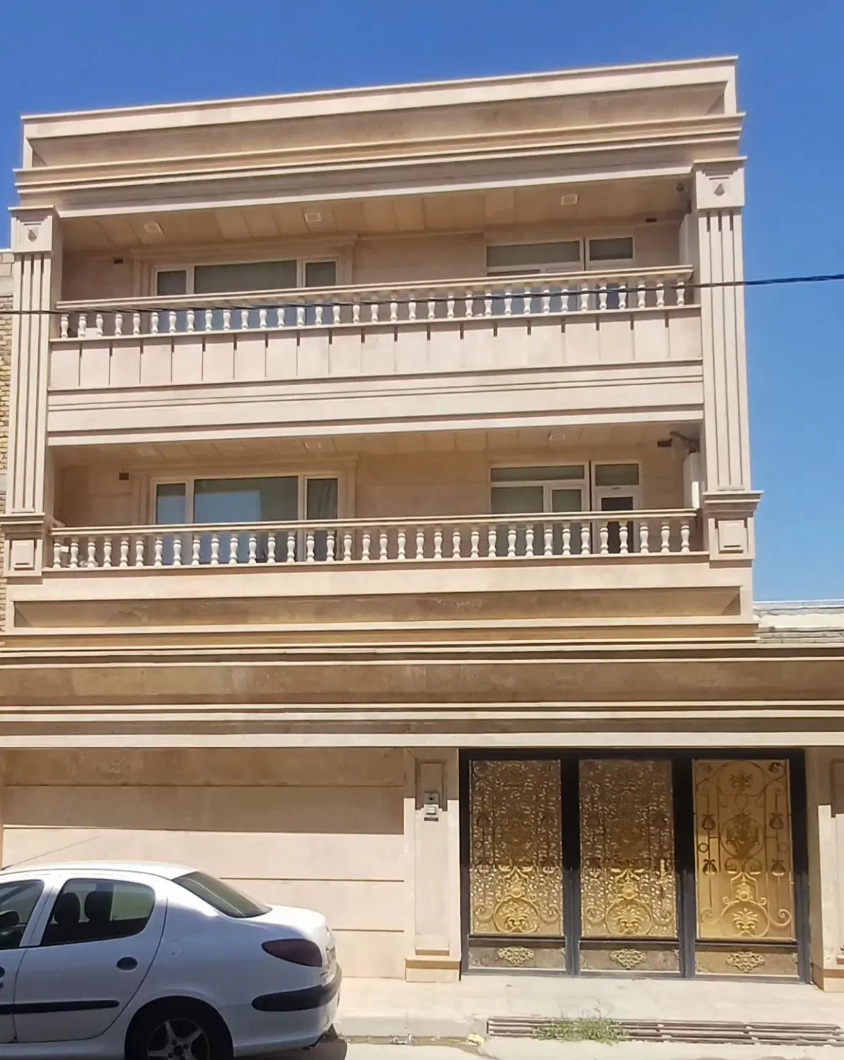 فروش ساختمان لوکس شهرک شاهد