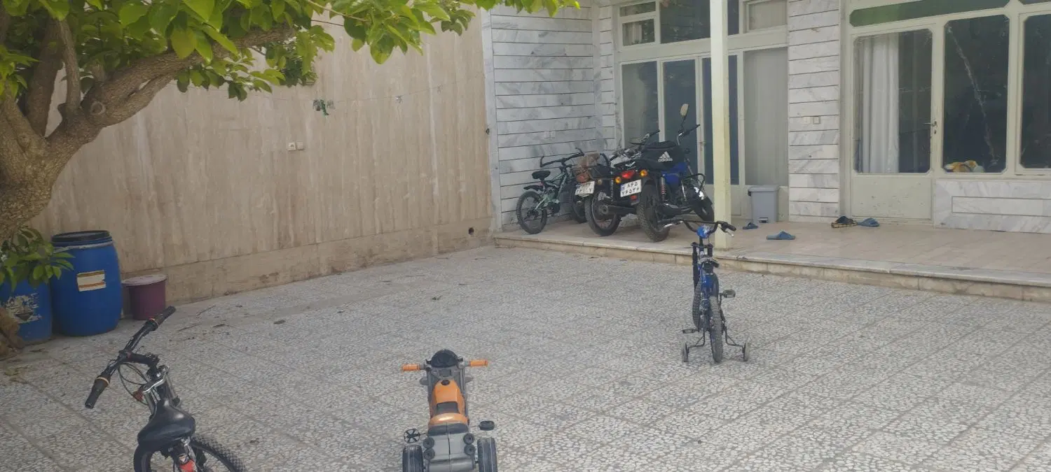 منزل مسکونی ویلایی سه واحده